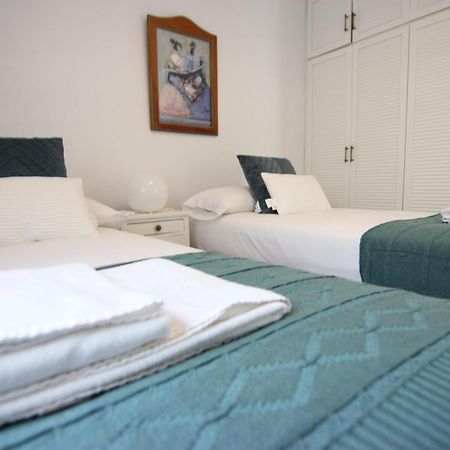 Rentalsevilla Espacioso Apartamento En La Alameda De Hercules Con Parking Esterno foto